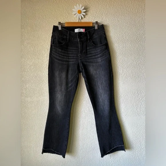 Cabi Black Hi-Low Crop Jeans - Picture 1 of 5